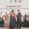 Concurso de canto fomenta conectividad de la comunidad vietnamita en Europa