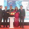 Inauguran salón de transacciones de tecnología y equipos de provincia vietnamita de Bac Giang