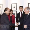 Presidente de Vietnam se reúne con alcalde de Berna y líderes de corporación suiza