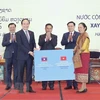 Presidente del Parlamento vietnamita ofrece banquete dedicado a su par laosiano