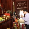 Premier vietnamita visita familias de los exdirigentes del gobierno