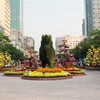 Calle de flores en Ciudad Ho Chi Minh da bienvenida al Año Nuevo Lunar