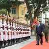 Premier vietnamita felicita a fuerzas de Seguridad Pública Popular por el Tet