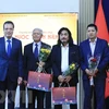 Embajada vietnamita en Rusia efectúa programa artístico para honrar patriotismo