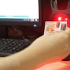 Vietnam pone a prueba retiro de efectivo con tarjetas de identificación basadas en chip