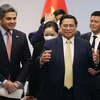 Premier vietnamita recibe a gerentes de organizaciones mundiales