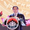 Premier vietnamita asiste al aniversario 65 de visita del Presidente Ho Chi Minh a Ha Tinh 