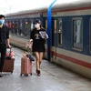 Ponen en operación vagón de alta calidad en ferrocarril Hanoi-Hai Phong 
