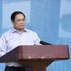 Premier vietnamita insta a elaborar plan de construcción de un millón de viviendas para trabajadores 