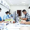  Provincia de Quang Ninh realiza trámites administrativos en oficina de correos