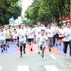 Nutrida participación en maratón por la paz en Hanoi 