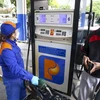  Aumentan precios de petróleo y gasolina en Vietnam