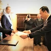 Vietnam y San Marino desean promover cooperación bilateral