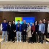 Delegación de Comité Estatal de Vietnamitas en extranjero trabaja en Corea del Sur 