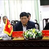 Localidades de Vietnam y Laos intercambian experiencias en trabajo del Frente 