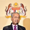 Expremier malasio Mahathir presenta su candidatura a próximas elecciones generales