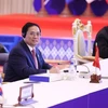 Premier vietnamita asiste a 40ª Cumbre de la ASEAN en Camboya