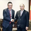 Presidente de Vietnam recibe a grupos económicos de Tailandia 