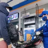 Precios de gasolina de Vietnam aumentan ligeramente