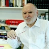 Fallece Victor Navasky, activista contra la guerra de Vietnam