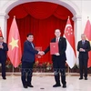 Visitas del premier de Vietnam generan nuevo impulso para lazos con Singapur y Brunei