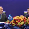 Dmitry Medvedev visita Laos