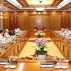 Instan a promover desarrollo fuerte de provincia de Nghe An