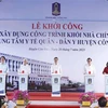 Presidente cumple agenda de trabajo en el distrito insular de Con Dao