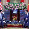 Presidente de Vietnam recibe al primer ministro de Malasia