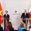 Presidentes de Vietnam y Austria se reúnen con la prensa