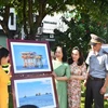 Celebran exposición fotográfica sobre Hoang Sa y Truong Sa en Quang Ngai