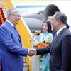 Presidente de Kazajstán llega a Hanoi para iniciar su visita oficial a Vietnam