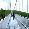 Inauguración del primer puente de vidrio promete atraer más visitantes a Da Lat
