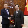 Presidente vietnamita recibe a embajador saliente de Kazajstán