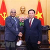 Academia de Política Ho Chi Minh y Banco Asiático buscan mayor cooperación