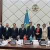 Amplia agenda de vicepresidente del Parlamento vietnamita en Kazajistán
