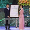 Non Nuoc Cao Bang recibe el certificado de título de Geoparque Global después de primera reevaluación