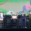 Presidente del Parlamento asiste a ceremonia por 60º aniversario de la ciudad de Vinh