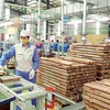 Industria maderera vietnamita empeñada en cumplir pedidos para finales del año