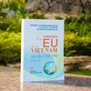 Publican libro sobre las políticas de la UE hacia Vietnam