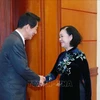 Alta dirigente partidista recibe al exembajador especial Vietnam-Japón