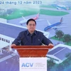 Premier vietnamita asiste a inauguración de cuatro importantes obras de transporte