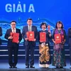 Honran a obra sobre soberanía vietnamita en Premios Nacionales del Libro 2023
