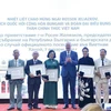 Vietnamitas que vivieron en Bulgaria se reúnen con máximo legislador búlgaro 