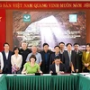 Impulsan cooperación Vietnam - Reino Unido en turismo de exploración de cuevas