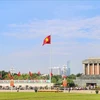 Casi 57 mil personas visitan el Mausoleo de Ho Chi Minh durante el Tet