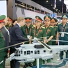 Vietnam participa en novena Exposición de Aviación de Singapur