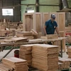 EE.UU. amplía investigaciones sobre armarios de madera procedentes de Vietnam