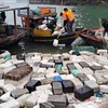 Inician campaña de recogida de residuos en Bahía de Ha Long de Vietnam