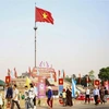 Ceremonia de izamiento de bandera de Quang Tri marca el día de reunificación nacional